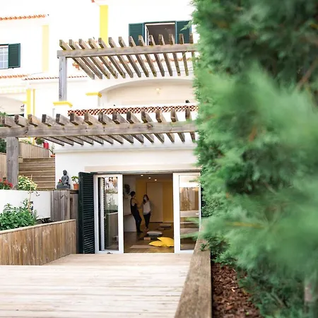 Lalita Ocean & 게스트하우스 리바마르